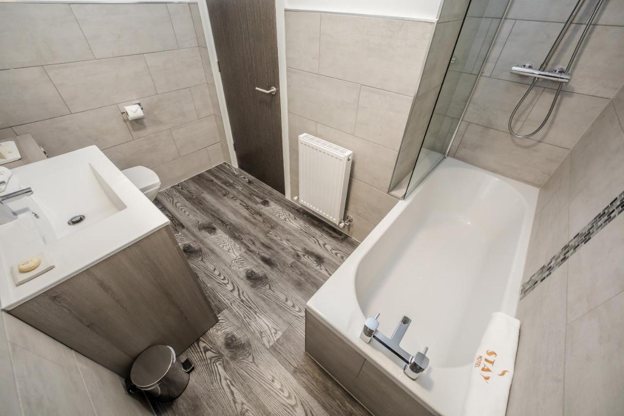 Stay Hotel Huddersfield Kültér fotó